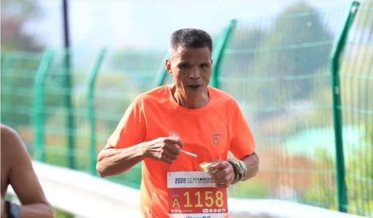 Chinese marathon runner was smoking during the race and during the race he…