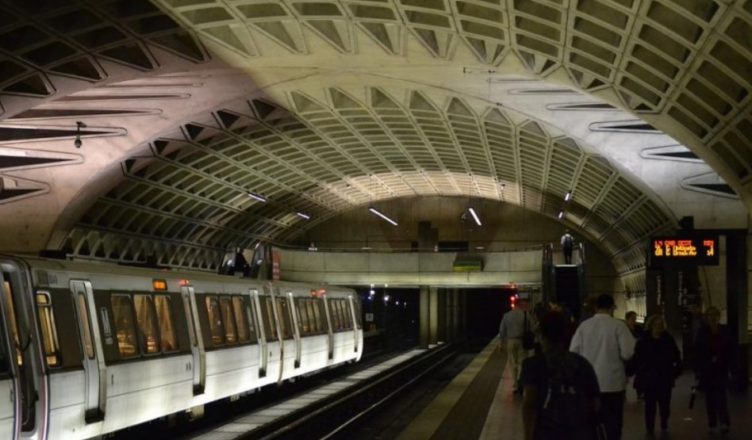 Man breaks record for visiting all Washington Metro stations․ But see why he does that.